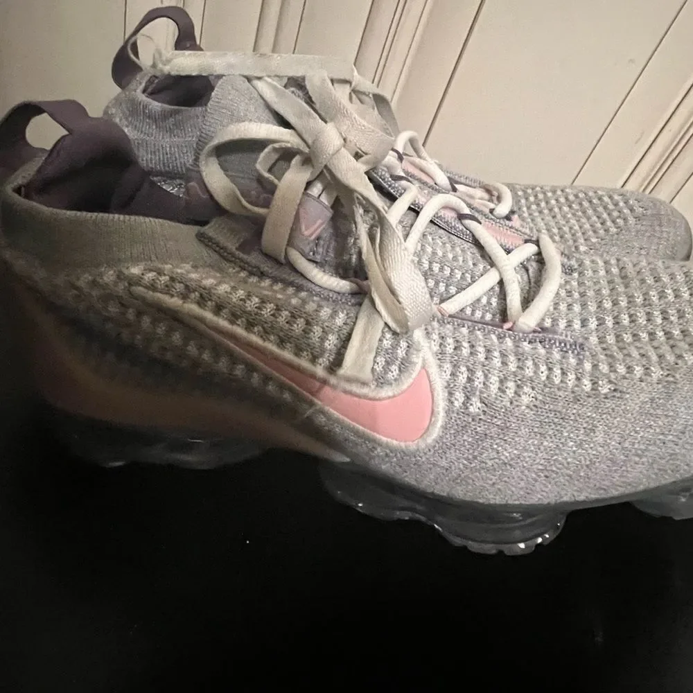 Big Kid's Nike Air VaporMax 2021 FK Wolf Grey/Pink Glaze (DB1550 007) SZ 3.5